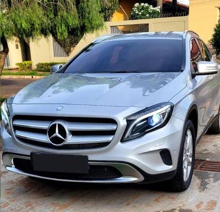 MERCEDES-BENZ GLA 200 1.6 CGI ADVANCE 16V TURBO FLEX 4P AUTOMÁTICO